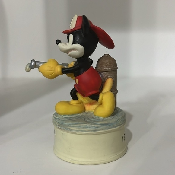 Lenox Mickey Mouse Figurines Mickey’s Fire Brigade - Picture 3 of 7